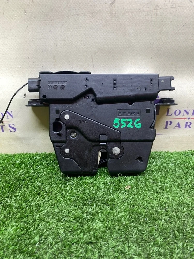 Замок багажника BMW F30