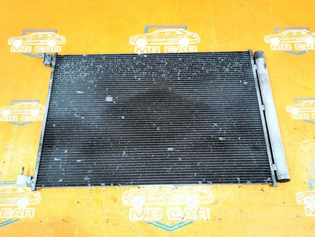 Радиатор кондиционера Mercedes-Benz