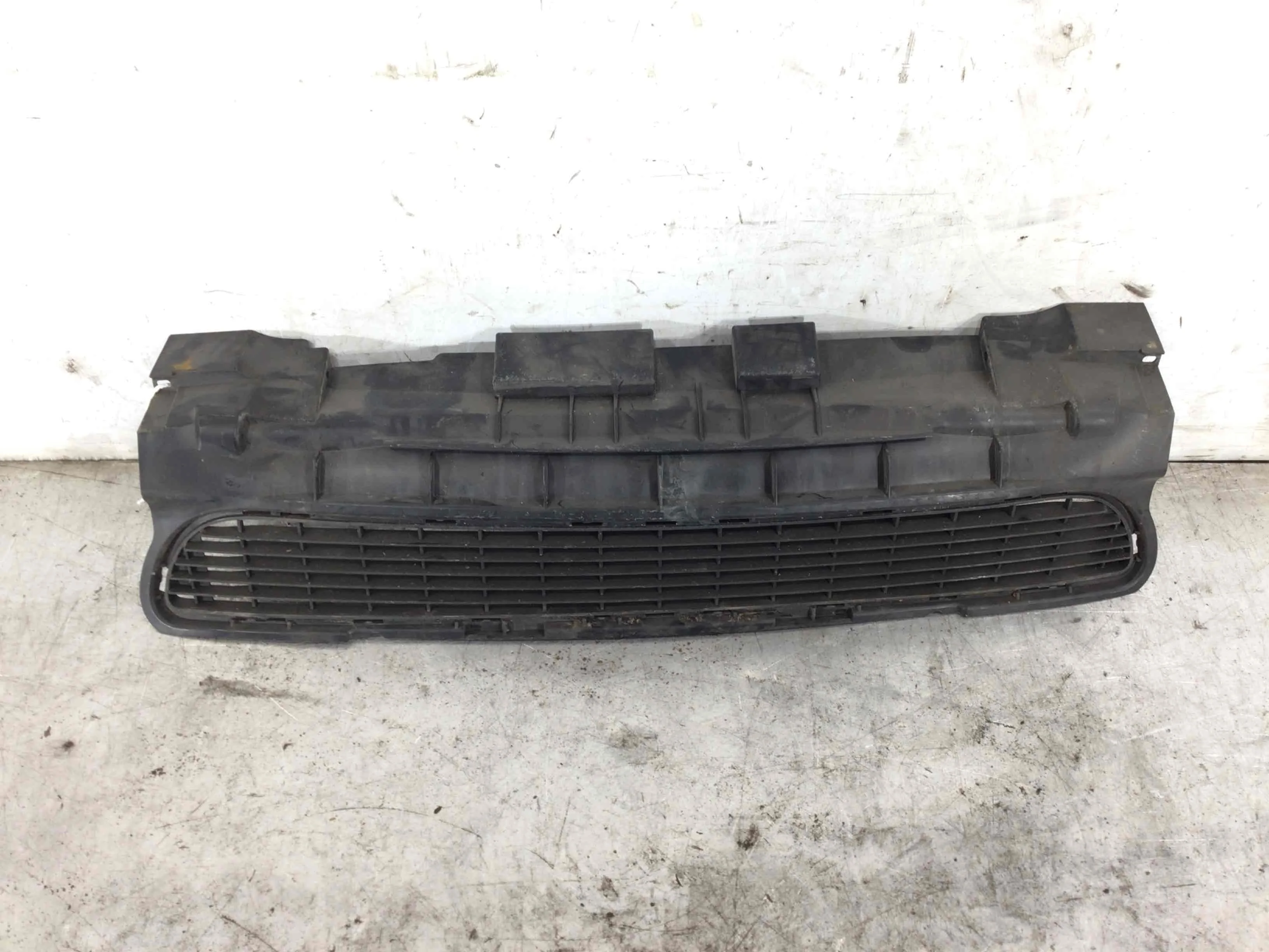 Заглушка (решетка) в бампер Mercedes A-klasse W169 (2004-2008) дизель 2.0 CDI Механика Х/б