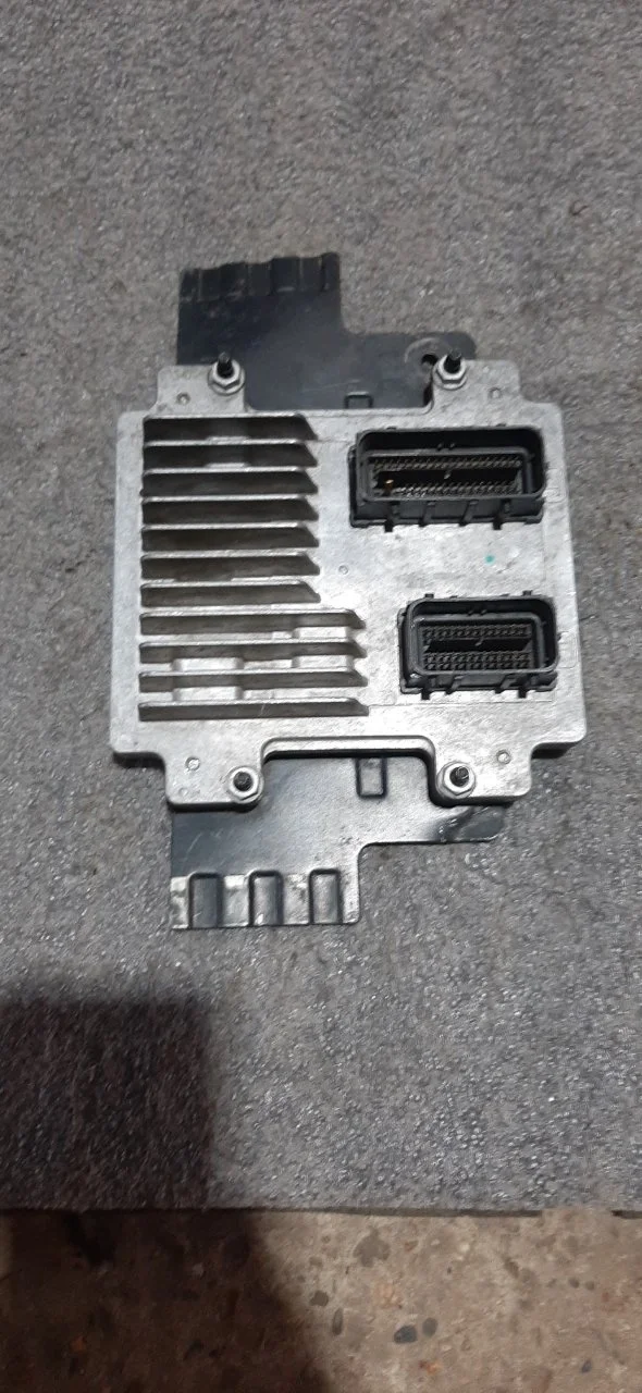 Блок управления ДВС Chevrolet Cobalt 12654172