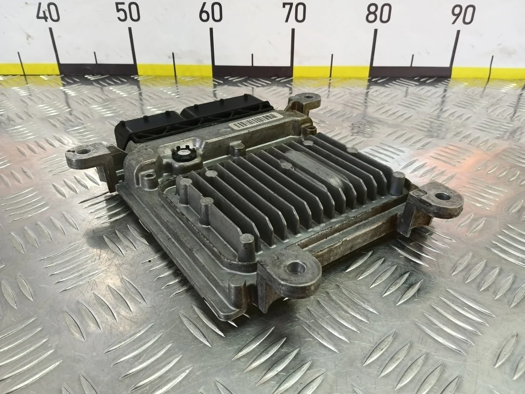 Блок управления двигателем MERCEDES-BENZ E-класс