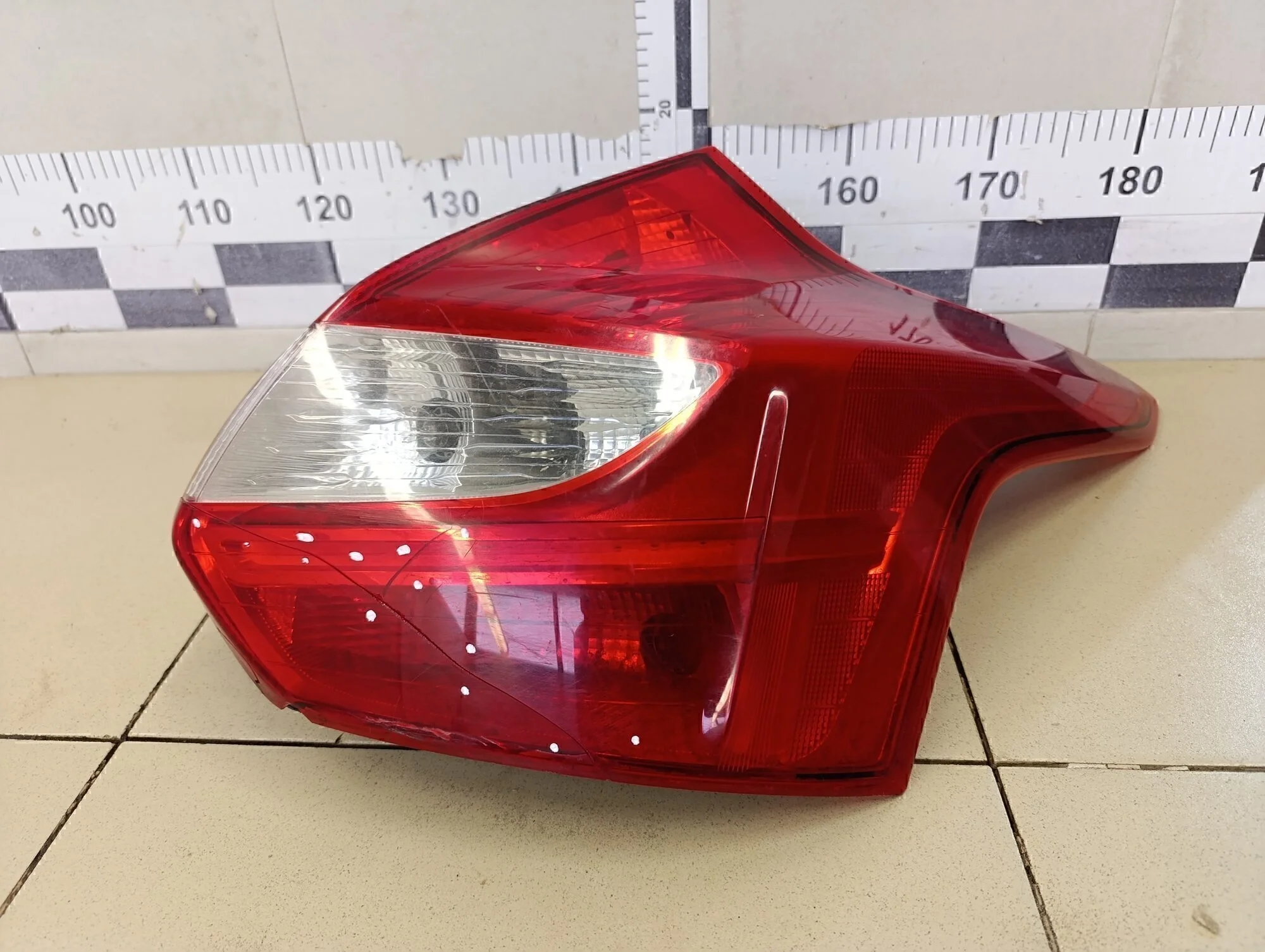 Фонарь задний правый Focus III 2011>