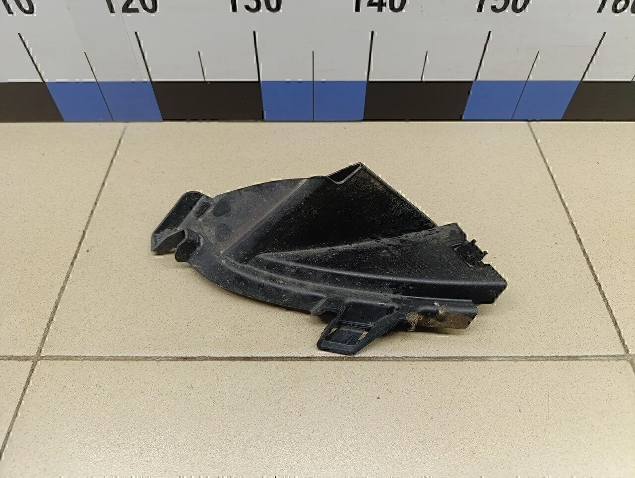 Дефлектор Duster 2012>