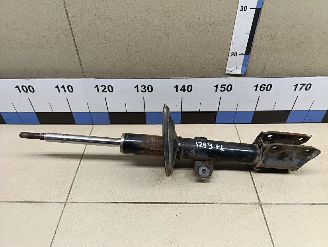 Амортизатор передний Duster 2012>