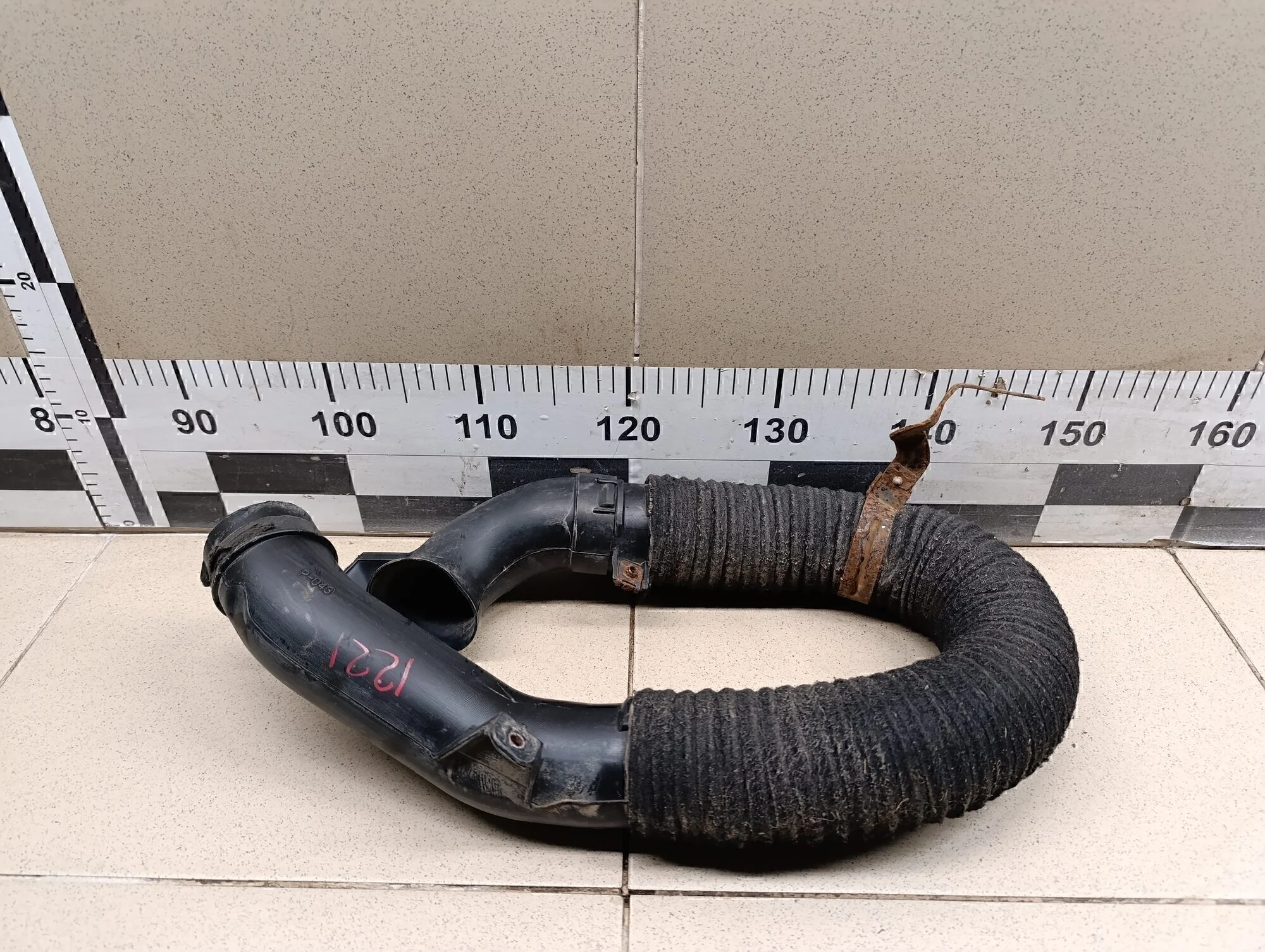 Патрубок воздушного фильтра Corolla E15 2006-2013