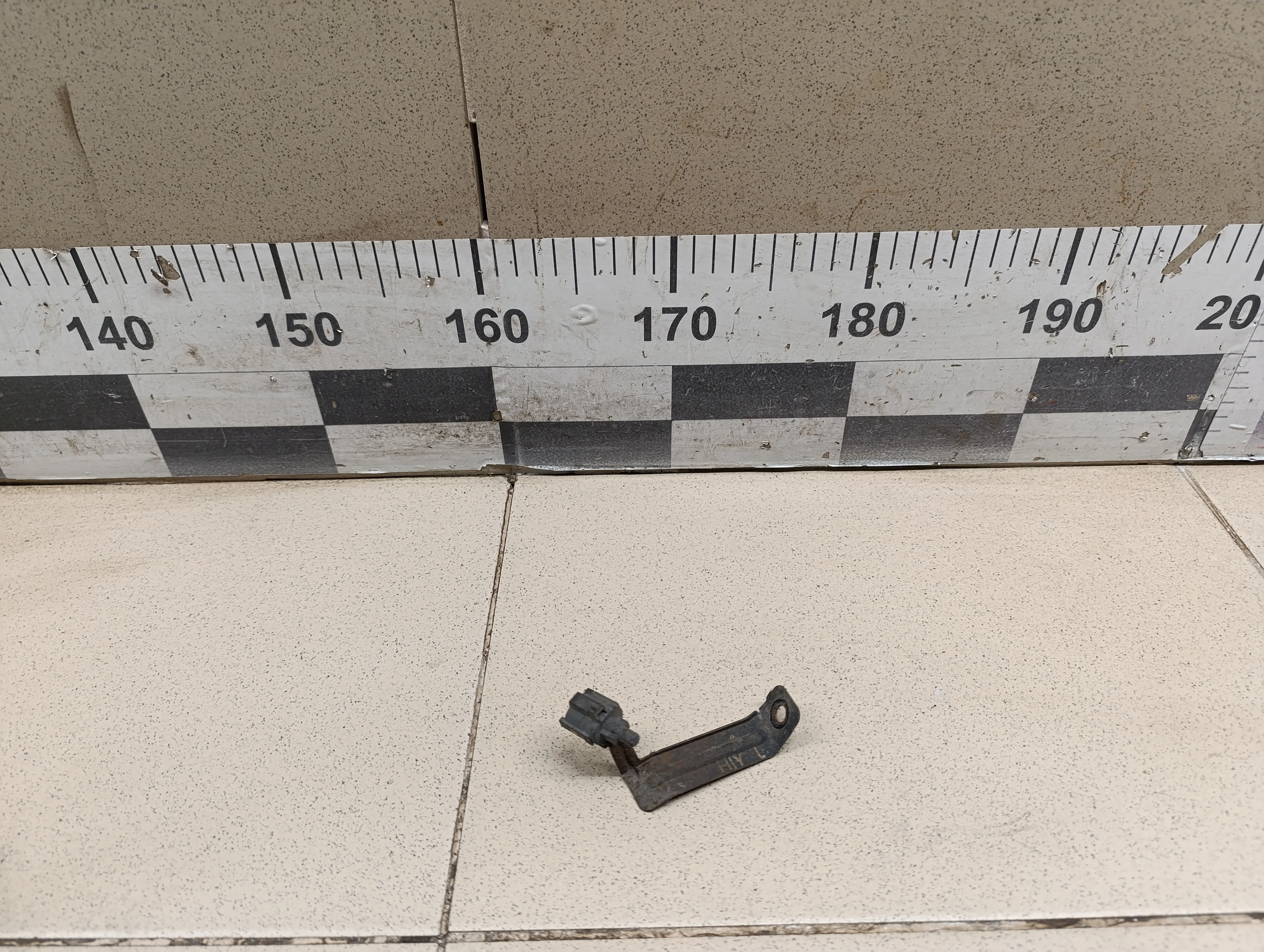 Датчик температуры воздуха Solaris 2010-2017