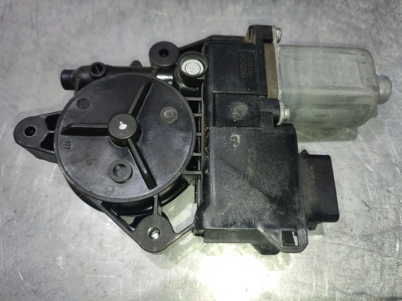 Мотор стеклоподъемника SsangYong Kyron 2011 D130