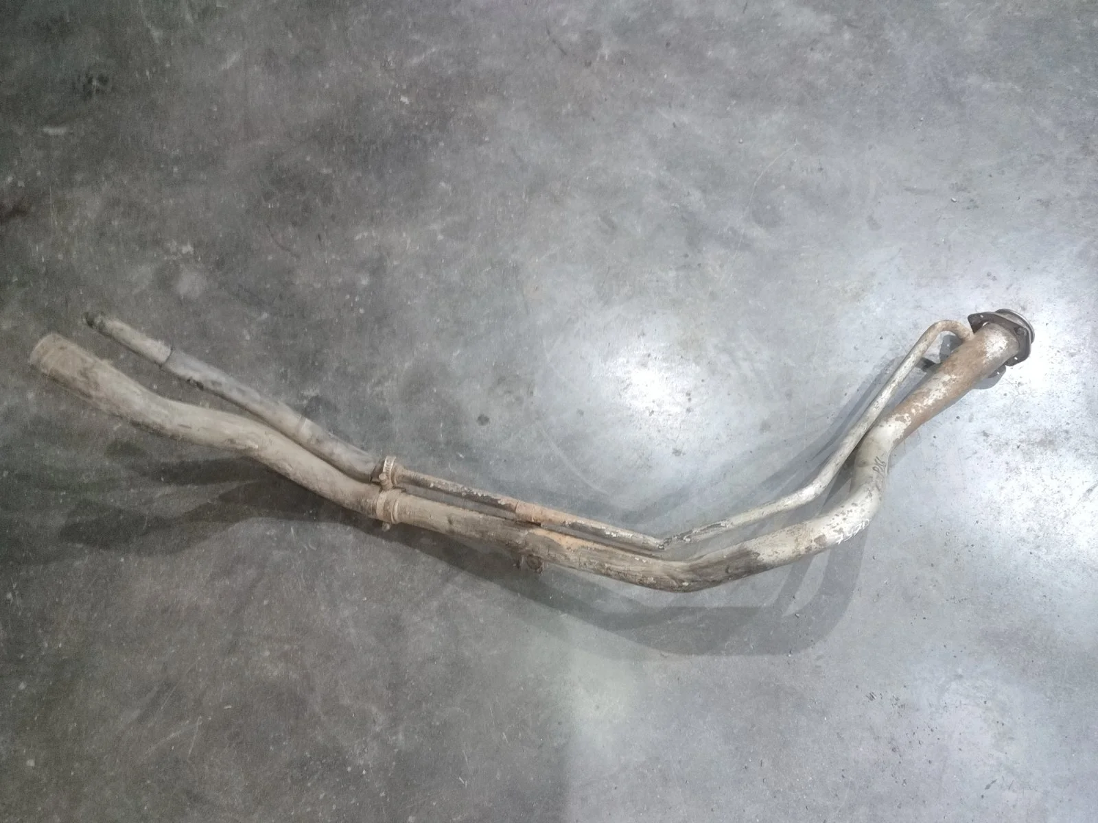 Горловина бака топливного SsangYong Rexton 2006 Y200