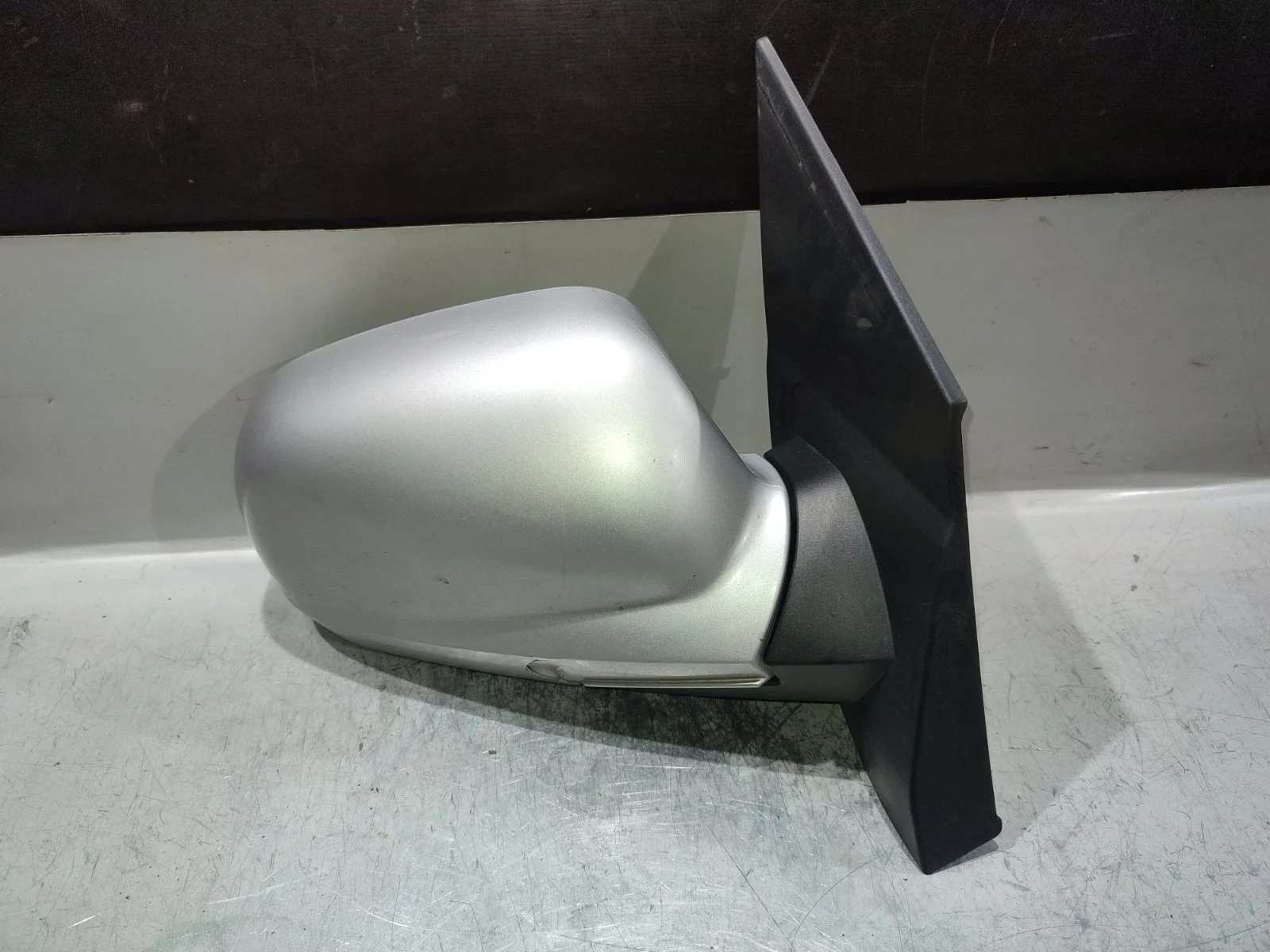 Зеркало SsangYong Kyron 2008 D130