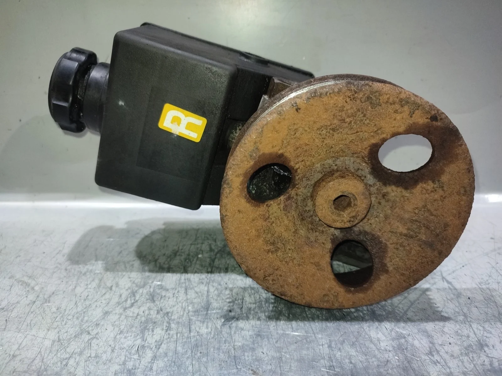 Насос гур SsangYong Kyron 2011 D130