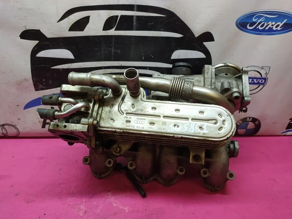 Радиатор клапан EGR Golf Passat B6 1,9 038131513AD