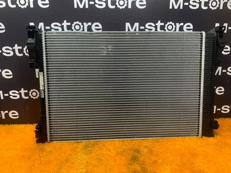 Радиатор ДВС Mercedes-Benz C-Class 2010 A2045000203 W204 271.860