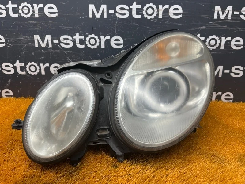 Фара Mercedes-Benz E-class 2005 A2118202161 W211 272.943, левая