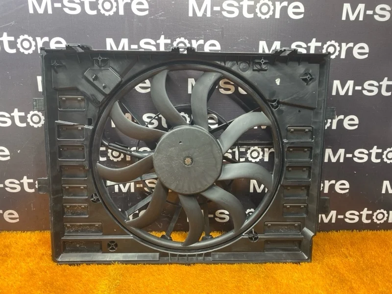 Вентилятор радиатора Volkswagen Touareg 2011 7P0121203H 7P CGRA