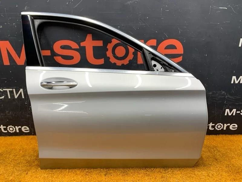 Дверь Mercedes-Benz C-Class 2014 A2057200205 W205 274.920, передняя правая