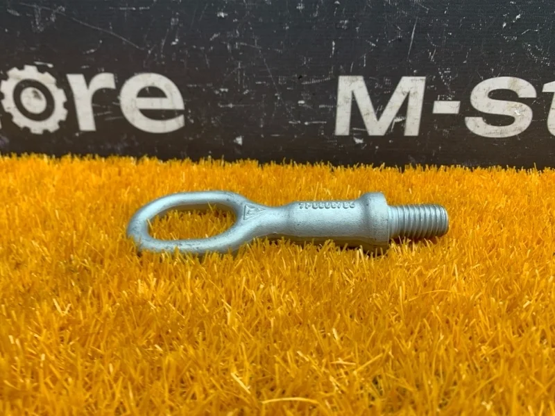 Крюк буксировочный Volkswagen Touareg 2014 7P0805783 7P CGRA