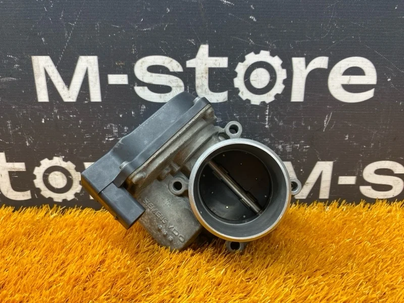Дроссельная заслонка Audi A4 2005 06F133062E B7/8E BGB