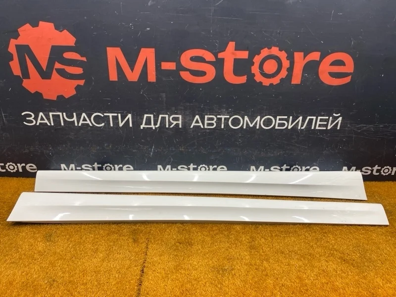 Накладка на порог BMW 3-Series 2005 51718041843 E90 N46B20B