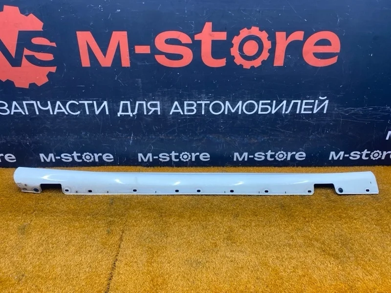 Накладка на порог Mercedes-Benz E-Class 2007 A2116900440 W211 272.943, правая