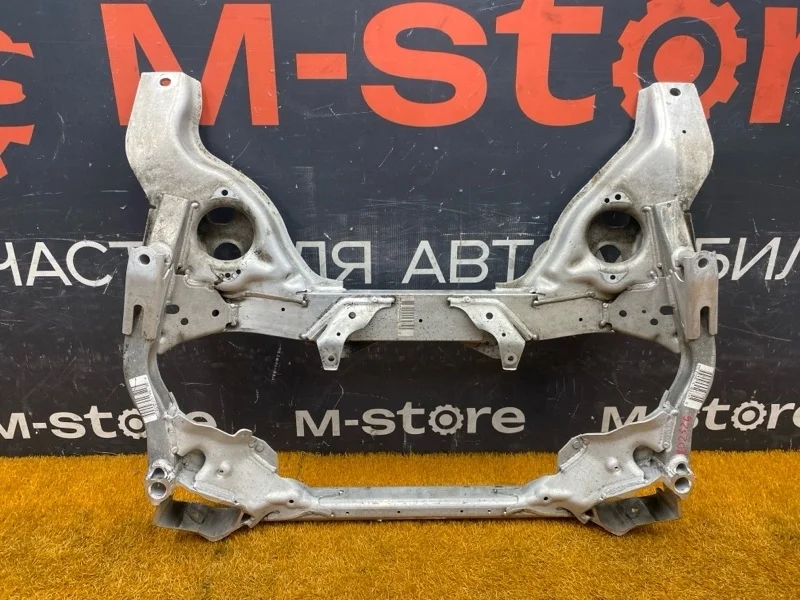 Балка поперечная (подрамник) BMW 3-Series 2005 31116785639 E90 N46B20B, передняя