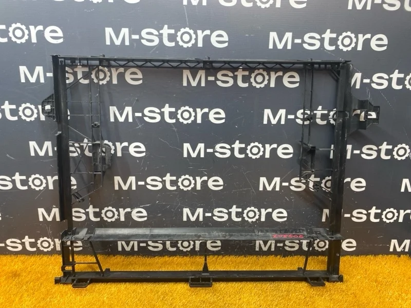 Рамка радиатора Volkswagen Touareg 2011 7P0121201J 7P CGRA