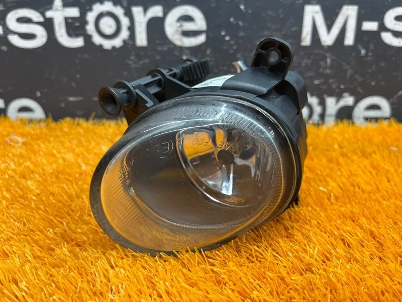 Фара противотуманная Audi A5 2010 8T0941700 8T CDN, правая