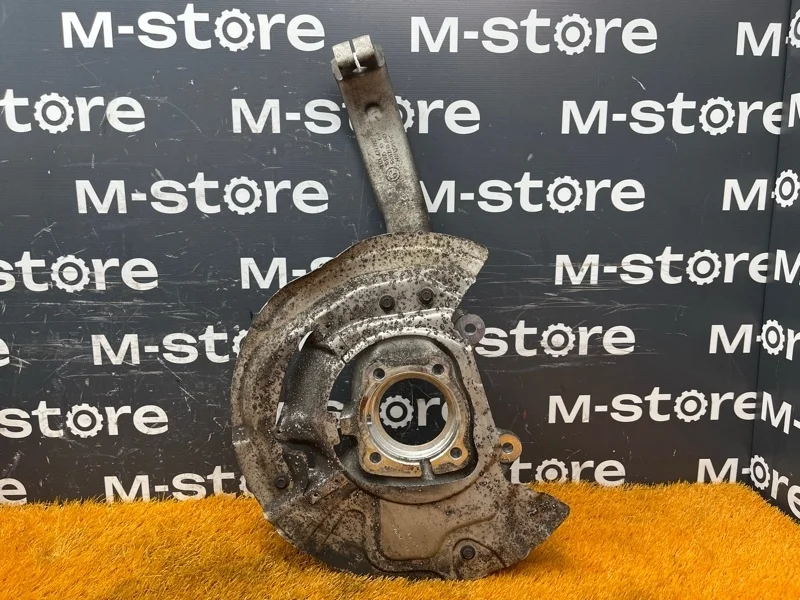 Кулак поворотный Bmw X5 2007 31216773783 E70 N52B30A, передний левый