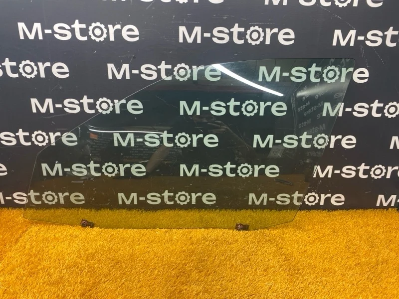 Стекло боковое Bmw 3-Series 2004 51338196025 E46 M54B22 (226S1), переднее левое