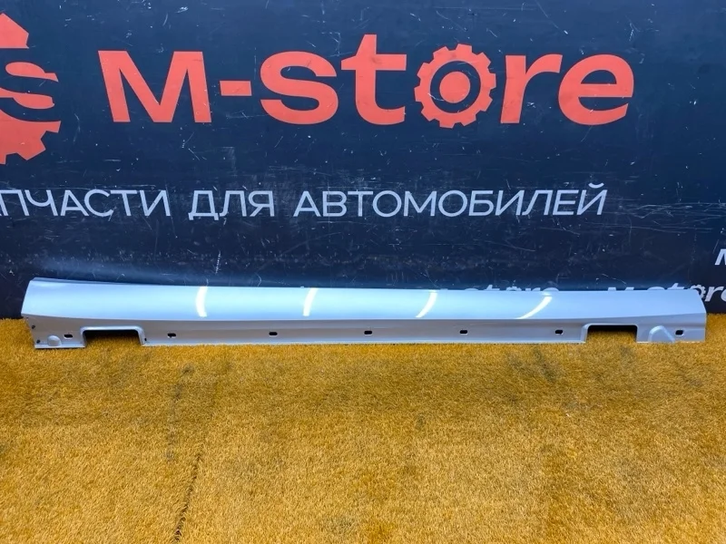 Накладка на порог Mercedes-Benz E-Class 2010 A2126900840 W212 642.850, правая