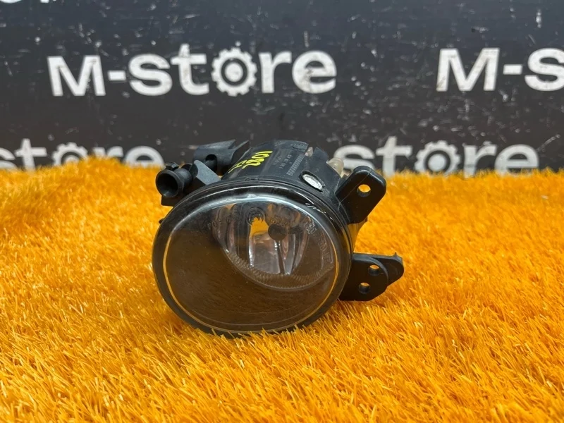 Фара противотуманная Mercedes-Benz E-class 2010 A2518200756 W212 642.850, левая