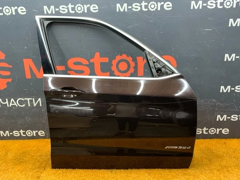 Дверь BMW X5 2013 41517386738 F15 N57D30A, передняя правая