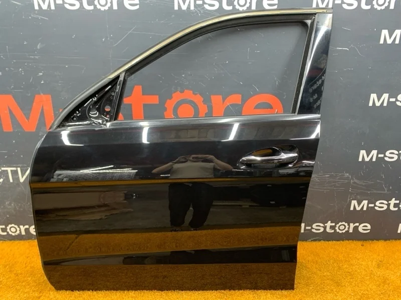 Дверь Mercedes-Benz M-Class 2012 A1667200105 W166 642.826, передняя левая