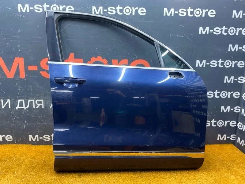 Дверь Volkswagen Touareg 2012 7P0831056 7P CGR, передняя правая