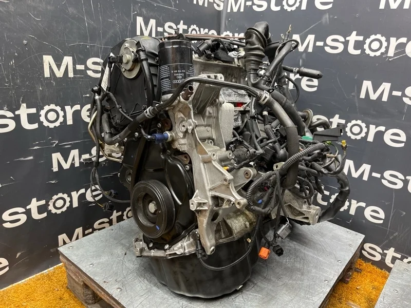 Двигатель Audi A4 2011 06H100033D B8/8K CDNB