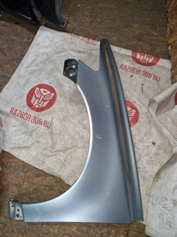 Крыло Volvo s40 2010 MS