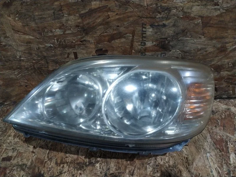 Фара галоген FORD Escape 2010 ZD