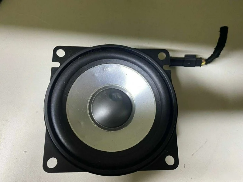 Динамик Land Rover Range Rover Vogue 3 L322