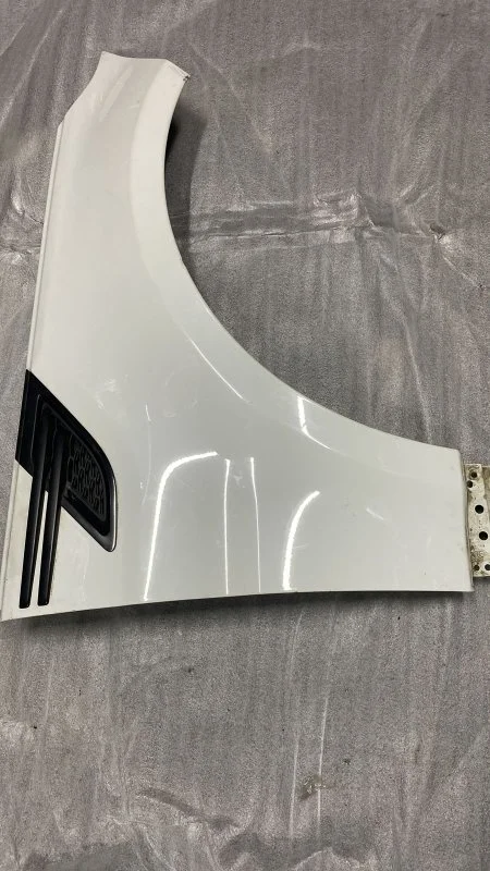 Крыло переднее правое Land Rover Range Rover Sport