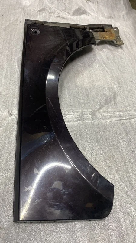 Крыло переднее левое Land Rover Range Rover Vogue