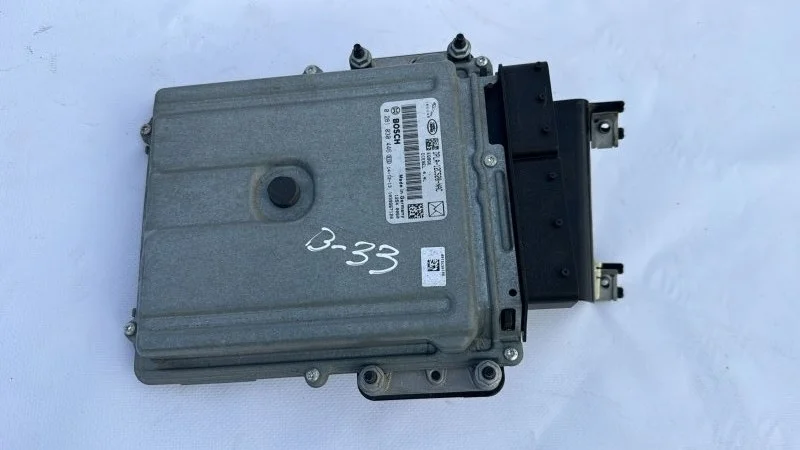 Блок управления двигателем Land Rover Range Rover