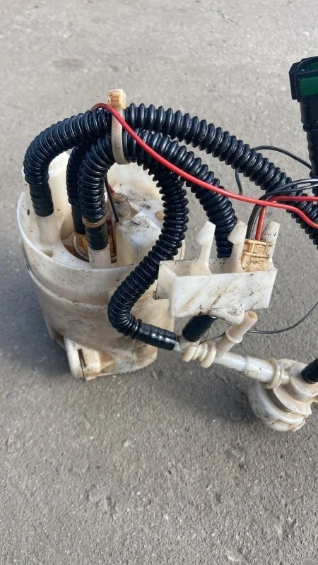 Топливный насос Land Rover Range Rover Sport L320