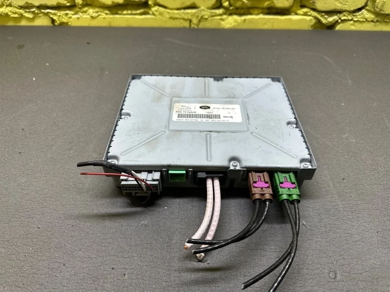 Блок TV-тюнера Land Rover Range Rover 3 L322 4.4