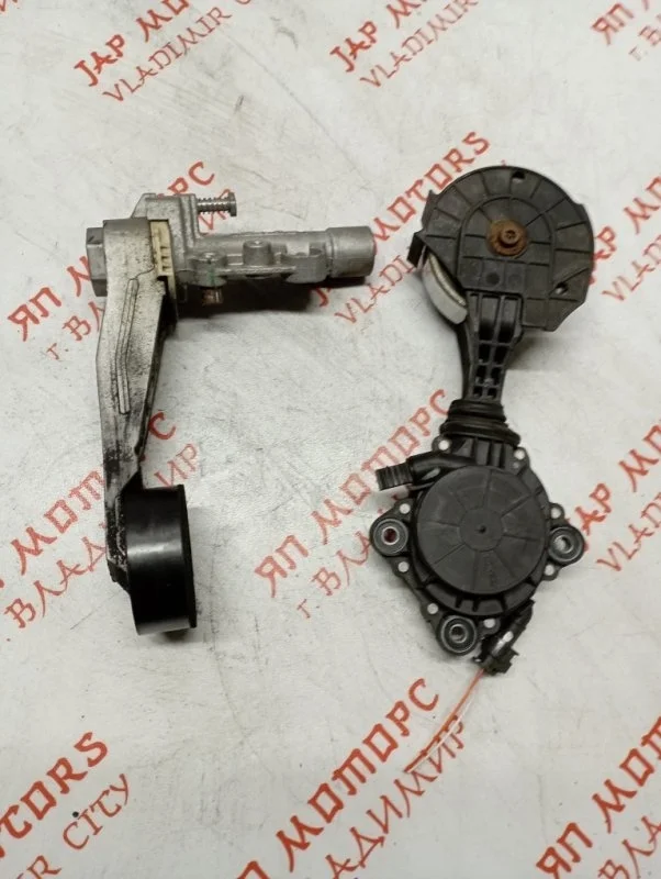 Ролик натяжной навесного оборудования Citroen DS4