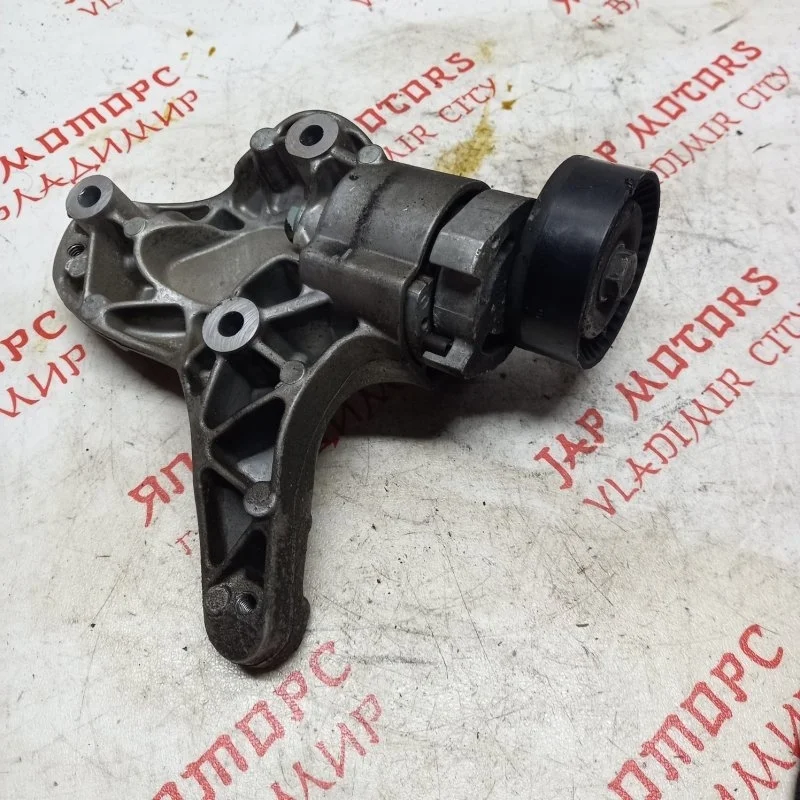 Кронштейн натяжного ролика Volkswagen Touran BLP