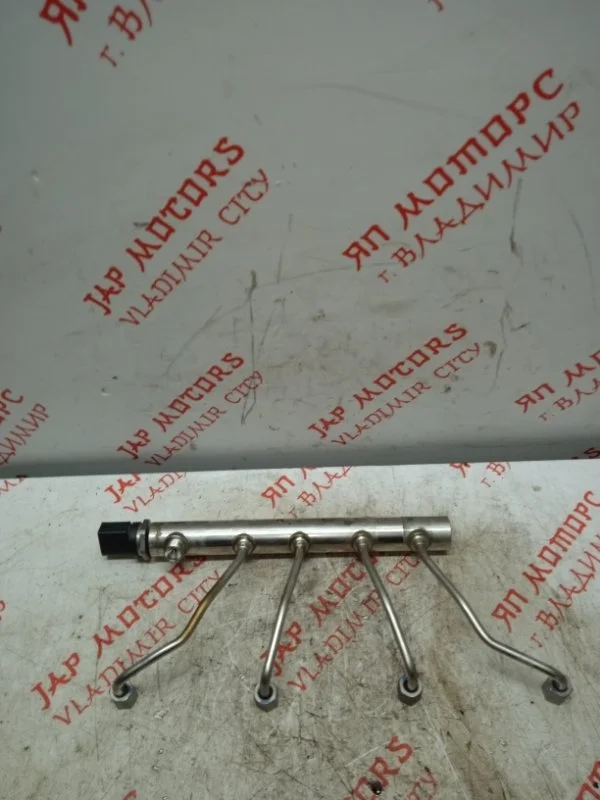 Топливная рейка BMW X1 E84 N20B20A 2011