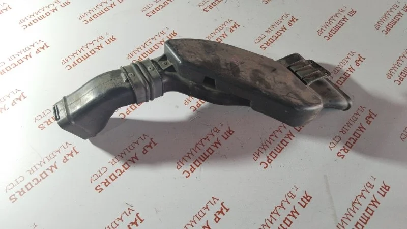 Воздухозаборник Mitsubishi Outlander XL XL 4B12