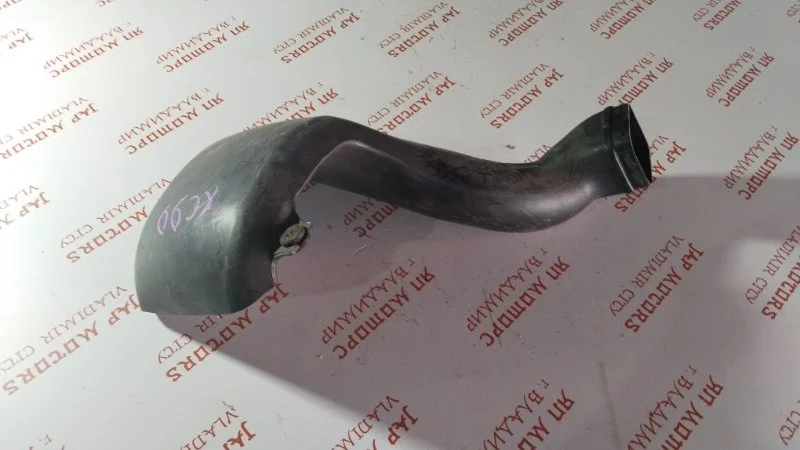 Воздухозаборник Volvo XC90 B5254T2 2005