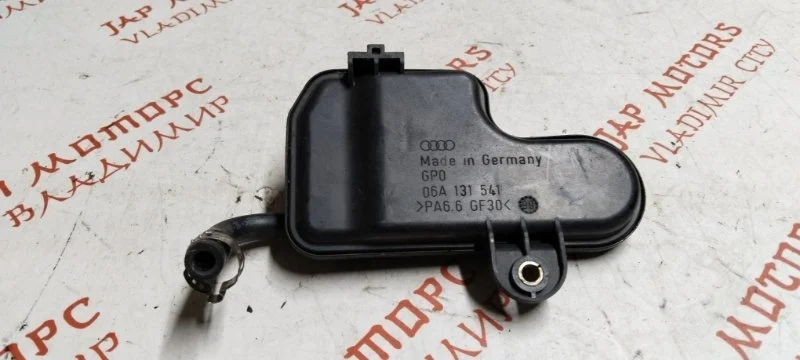 Резонатор воздушного фильтра Audi A3 8L AQA 2001