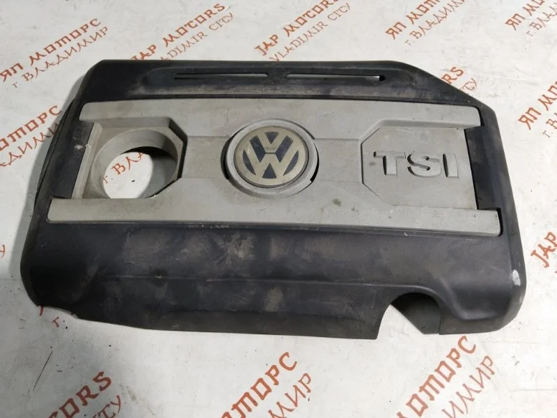 Декоративная крышка двигателя Volkswagen Tiguan