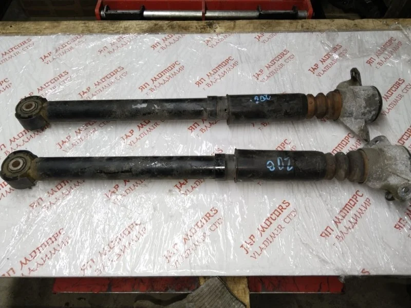 Амортизатор подвески задний Audi A5 CDNC 2010